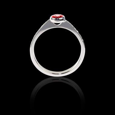 Bague Solitaire rubis forme ovale pavage diamant or blanc Moon